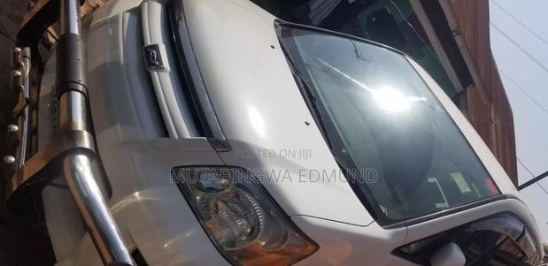 Toyota Noah 2006 White