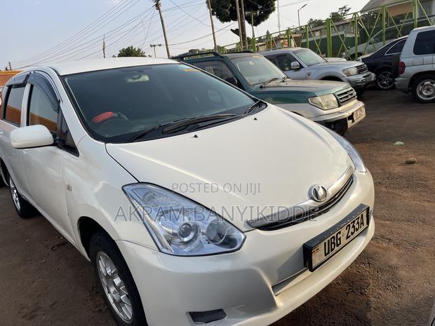 Toyota Wish 2006 White