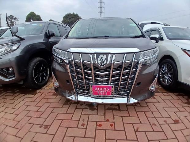 Toyota Alphard 2022 Gray