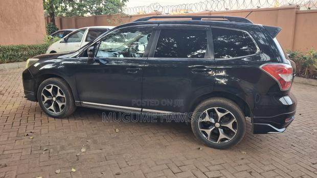 Subaru Forester 2014 Black