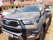Toyota Hilux 2018 Gray for sale