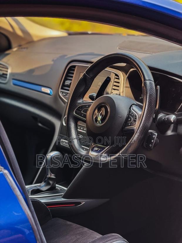 Renault Megane 2017 Blue