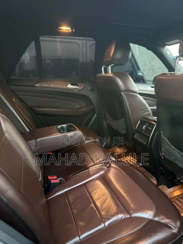 Mercedes-Benz E350 2013 Black
