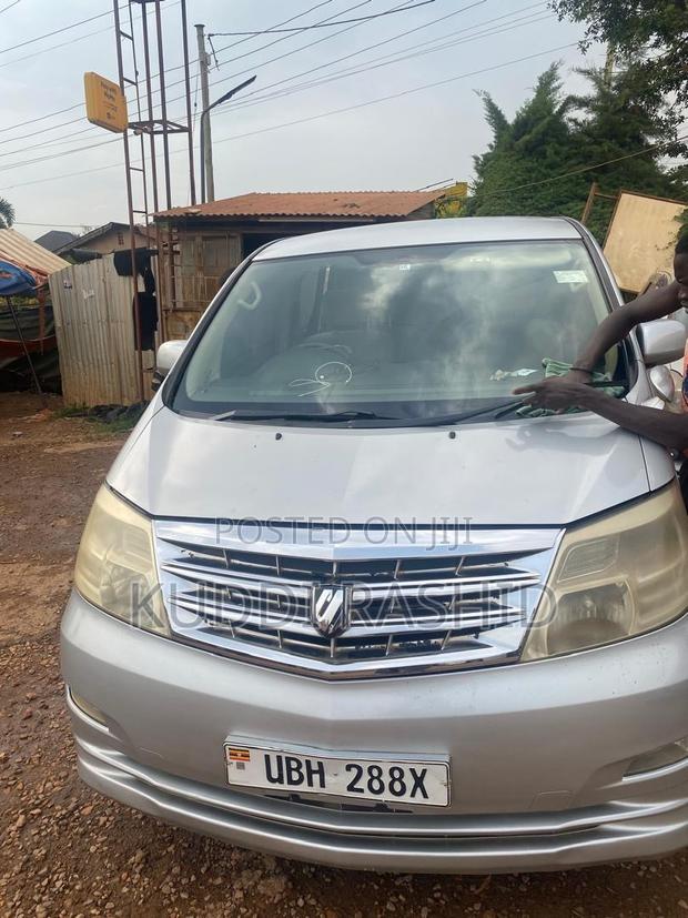 Toyota Alphard 2.4 Petrol FWD 2008 Silver