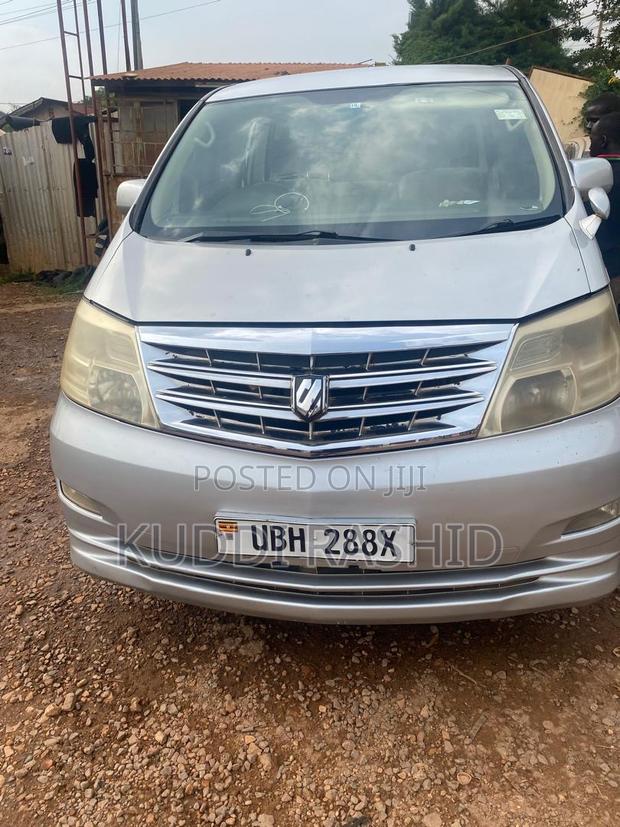 Toyota Alphard 2.4 Petrol FWD 2008 Silver