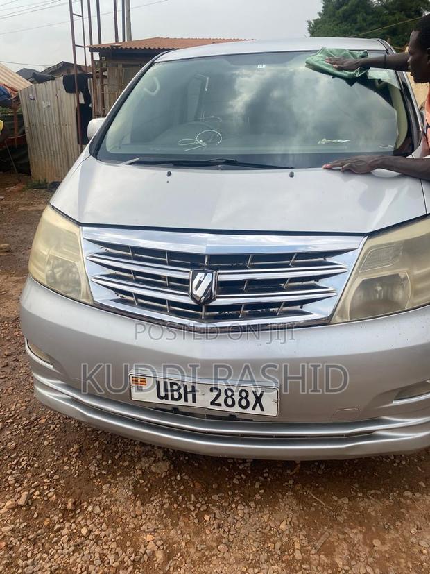 Toyota Alphard 2.4 Petrol FWD 2008 Silver