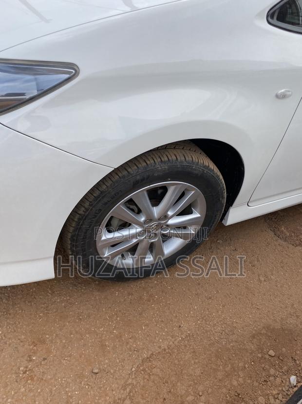 Toyota Wish 2018 Black