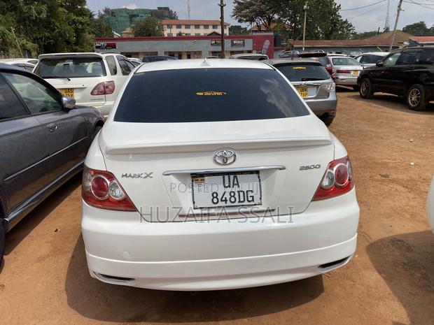 Toyota Mark X 2013 White