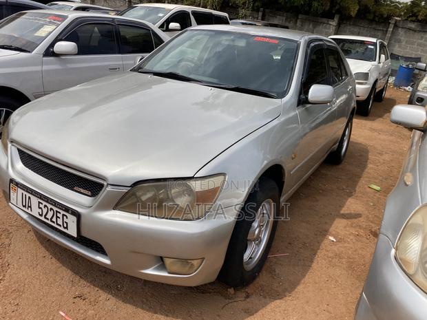 Toyota Altezza 2012 Silver