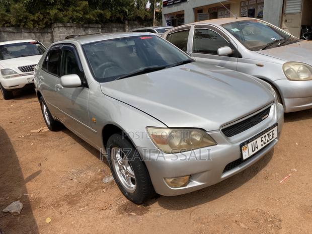 Toyota Altezza 2012 Silver