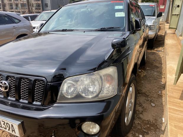 Toyota Kluger 2010 Black