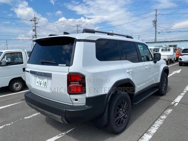 New Toyota Land Cruiser 2025 White