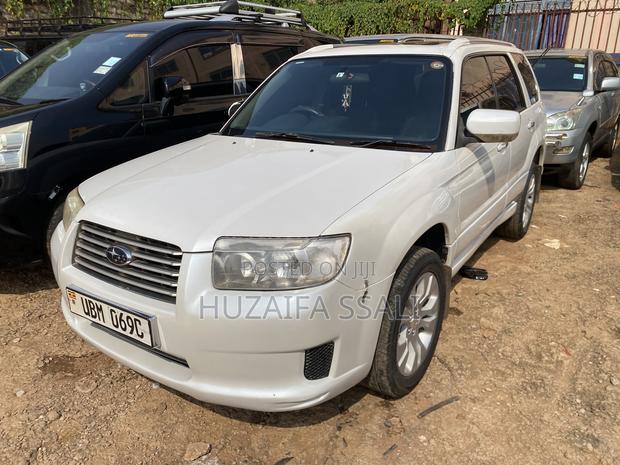 Subaru Forester 2010 White