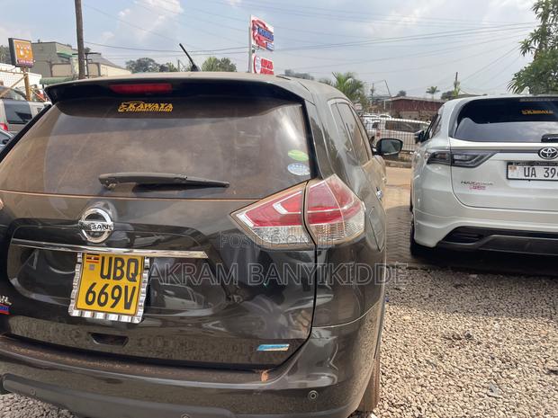 Nissan X-Trail 2015 Black