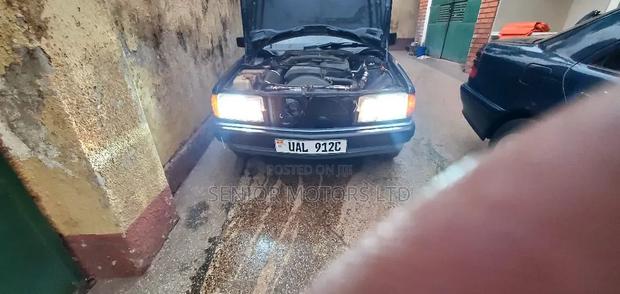 Mercedes-Benz 190 1994 Blue