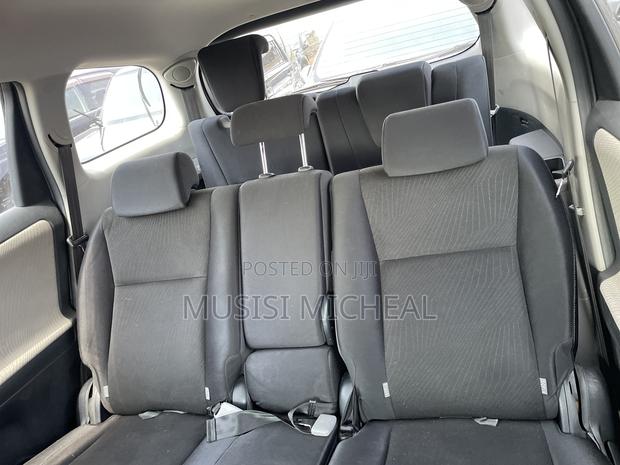 Toyota Wish 2012 White