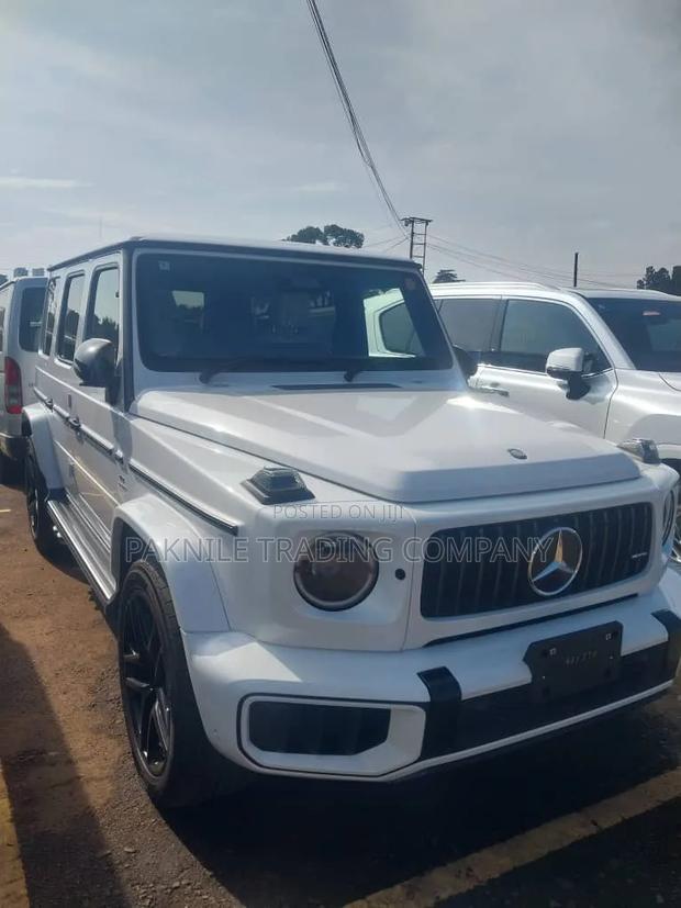 New Mercedes-Benz G-Class 2024 White