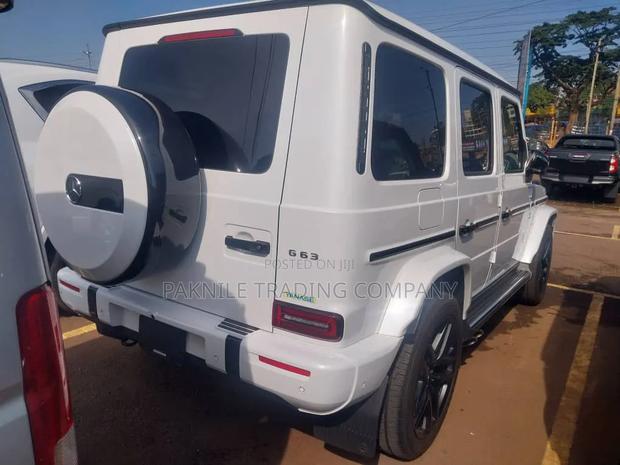 New Mercedes-Benz G-Class 2024 White