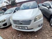 Toyota Vanguard 2011 White for sale