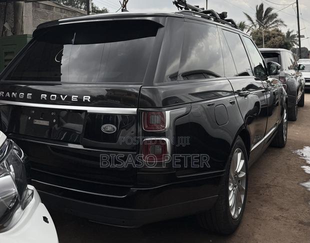 Land Rover Range Rover Vogue 2019 Black
