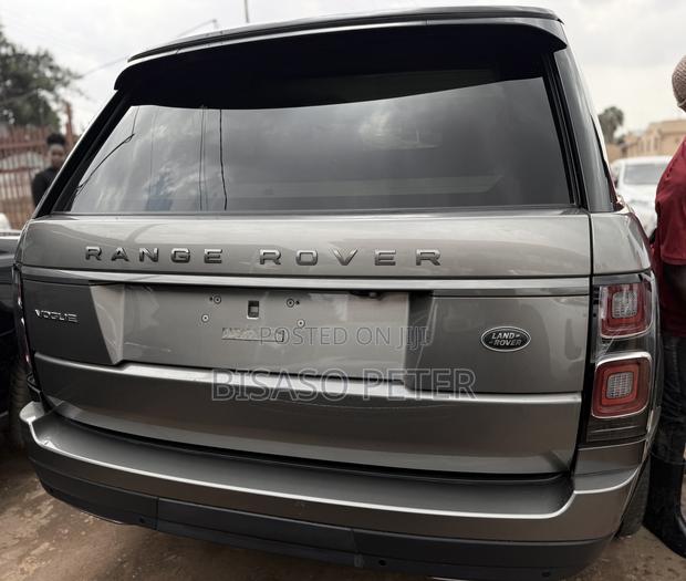 Land Rover Range Rover Vogue 2020 Gray