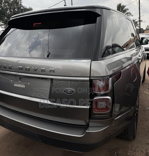 Land Rover Range Rover Vogue 2020 Gray