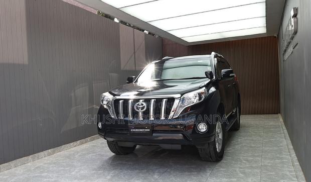 Toyota Land Cruiser Prado 2017 Black
