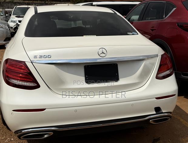 Mercedes-Benz E200 2018 White