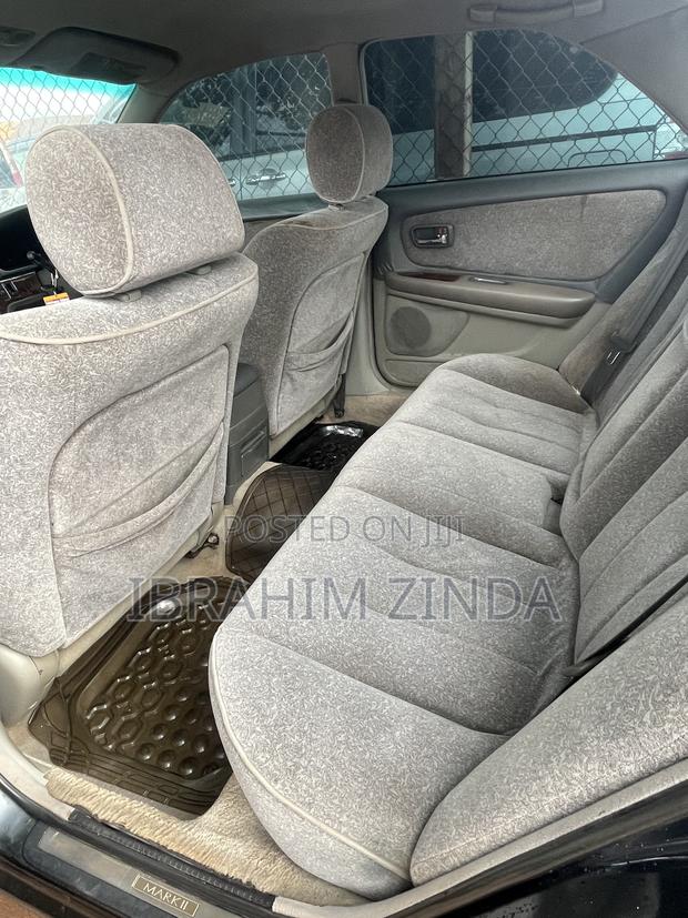 Toyota Mark II 1999 Black