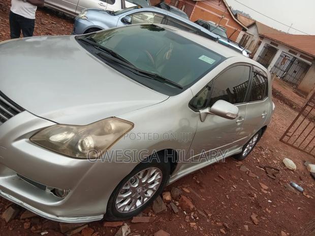 Toyota Blade 2007 Silver