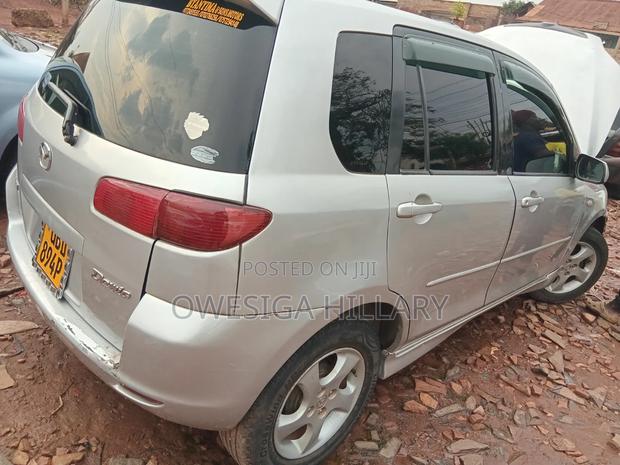 Mazda Demio 2006 Black
