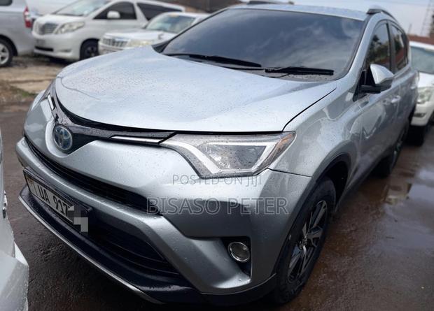 Toyota RAV4 2015 Gray
