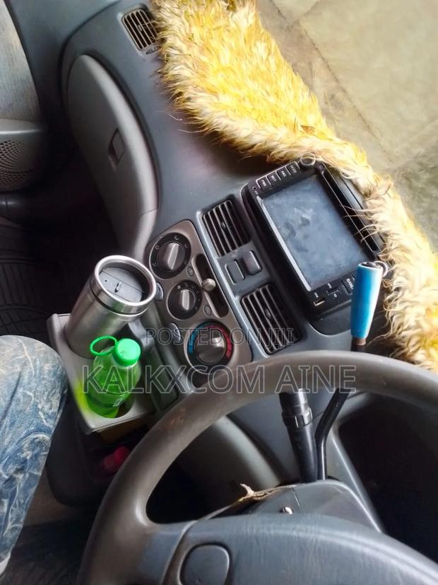 Toyota Raum 1998 Silver