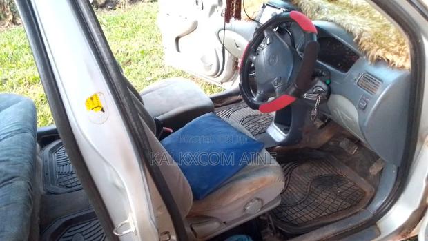Toyota Raum 1998 Silver