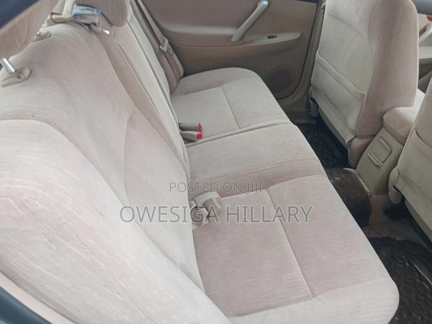 Toyota Premio 2018 Black