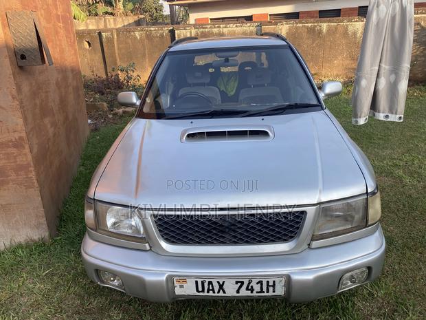 Toyota Fortuner 2004 Silver