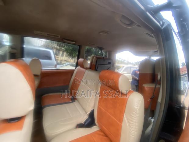 Toyota Noah 2010 Black