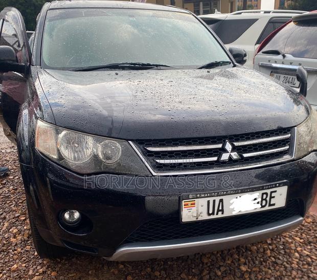 Mitsubishi Outlander ES 2011 Black