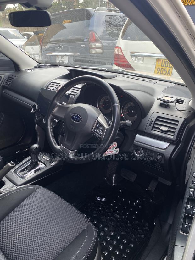 Subaru Forester 2.0XT Touring AWD 2016 Black