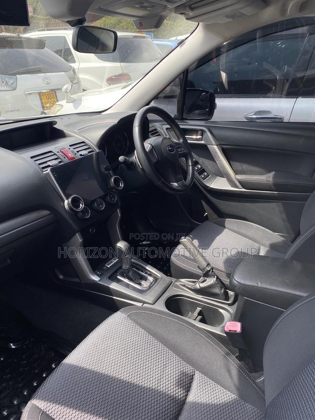 Subaru Forester 2.0D X 2012 White