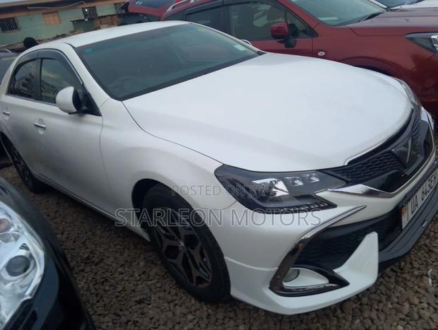 Toyota Mark X 2013 White