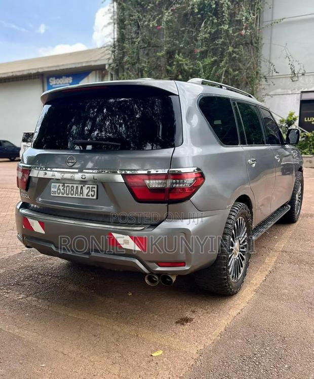 Nissan Patrol 2020 Silver