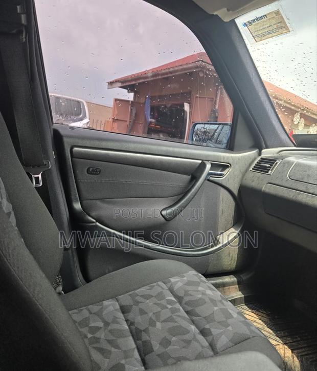 Mercedes-Benz C200 1998 Blue