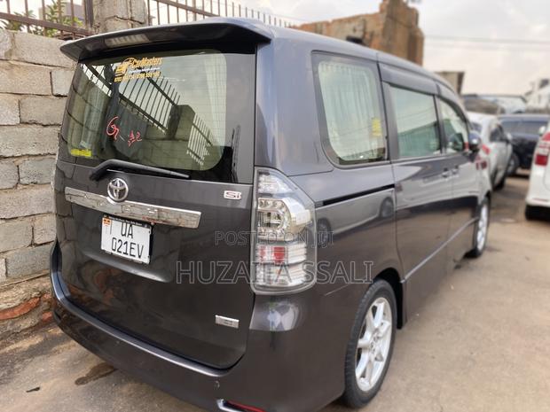 Toyota Noah 2015 Black