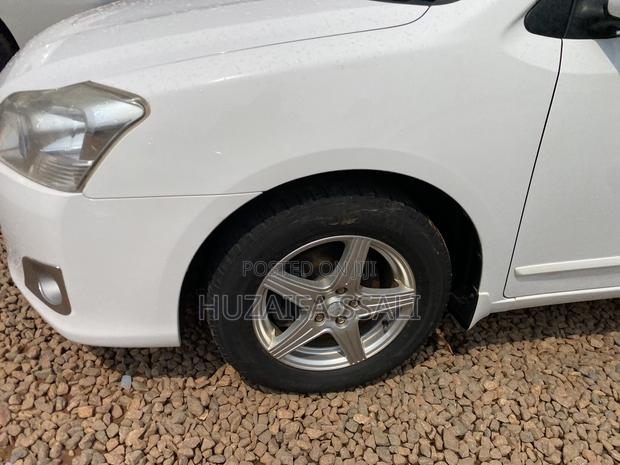 Toyota Premio 2012 White