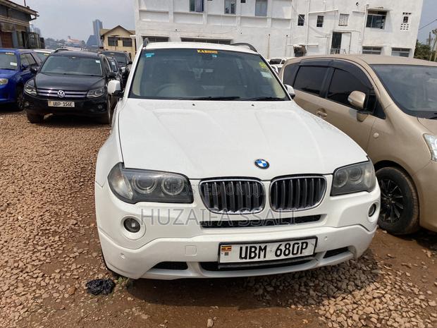 Mercedes-Benz X Class 2017 White