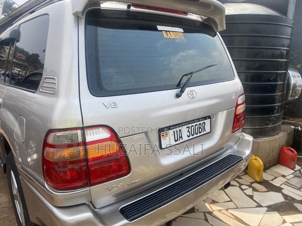 Toyota Land Cruiser Prado 2012 Beige