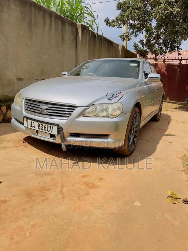 Toyota Mark X 2006 Silver