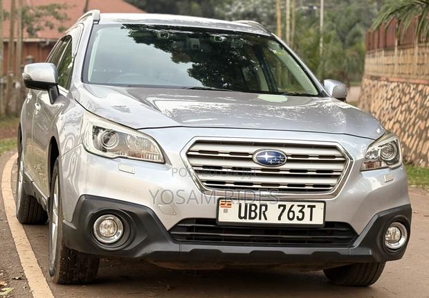Subaru Outback 2.5i Premium PZEV 4dr Wagon AWD (2.5L 4cyl CVT) 2014 Silver
