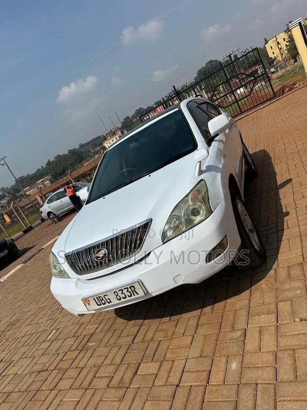 Toyota Harrier 2008 White